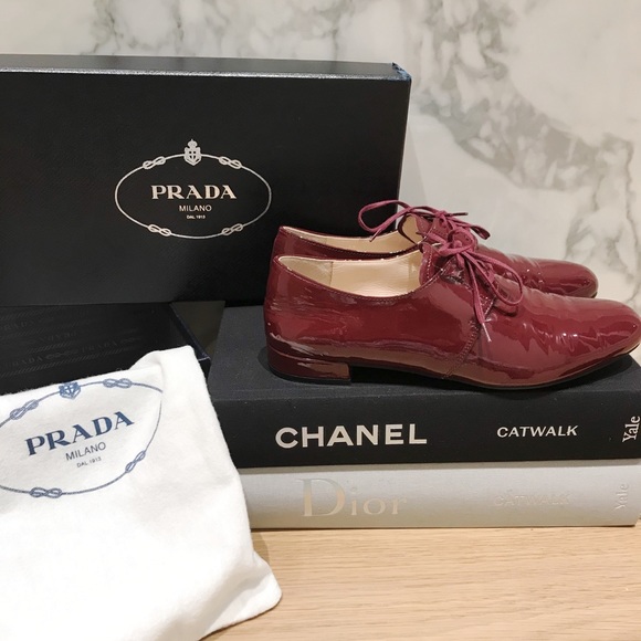 Prada Shoes - Prada lace up patent leather oxfords